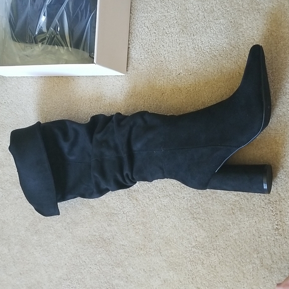 New In Box Slouchy Block Heeled Boots - Picture 5 of 9